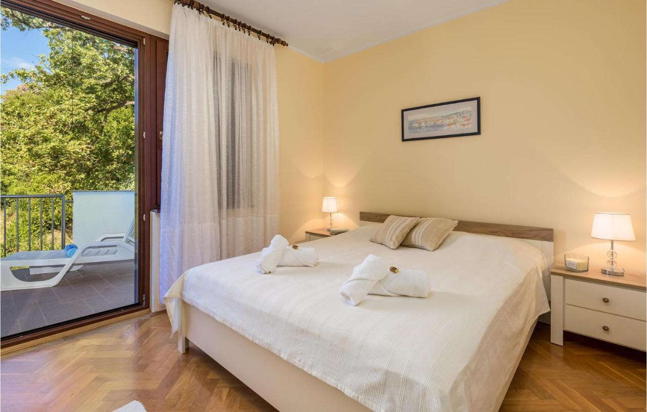 4 Bedroom Nice Apartment In Opatija Ngoại thất bức ảnh